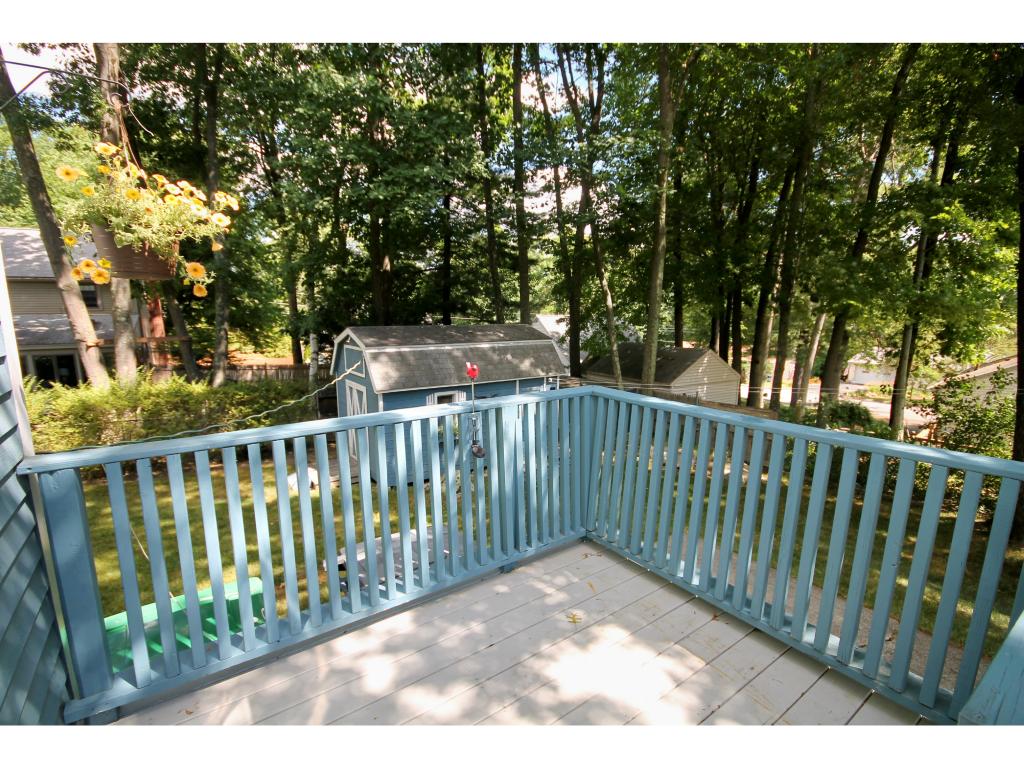 3 Nightingale Road Nashua, NH 03062 - Photo 12 of 33