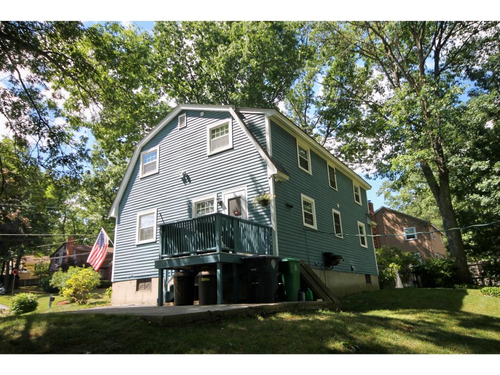 3 Nightingale Road Nashua, NH 03062 - Photo 4 of 33