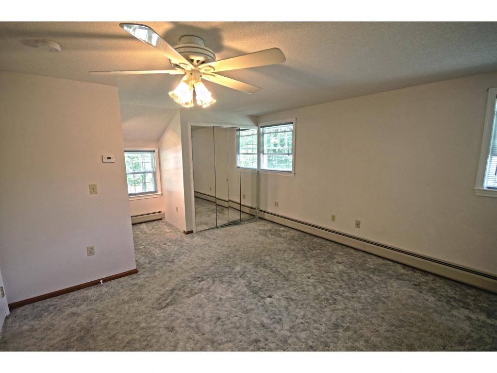3 Nightingale Road Nashua, NH 03062 - Photo 31 of 33