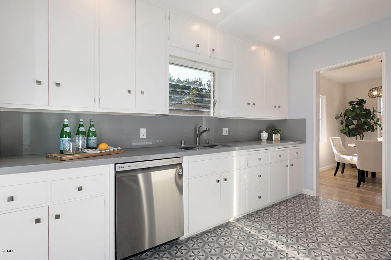 1310 Brixton Road Pasadena, CA 91105 - Photo 14 of 43 15_10084886_130820_EN-130820-115