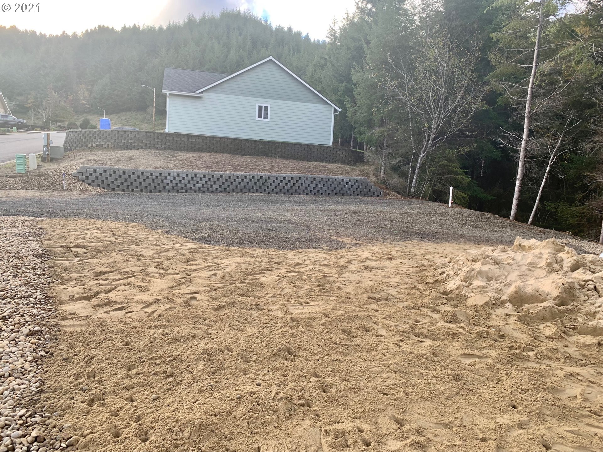480 Providence Drive Reedsport, OR 97467 - Photo 4 of 9 Gallery Image 4