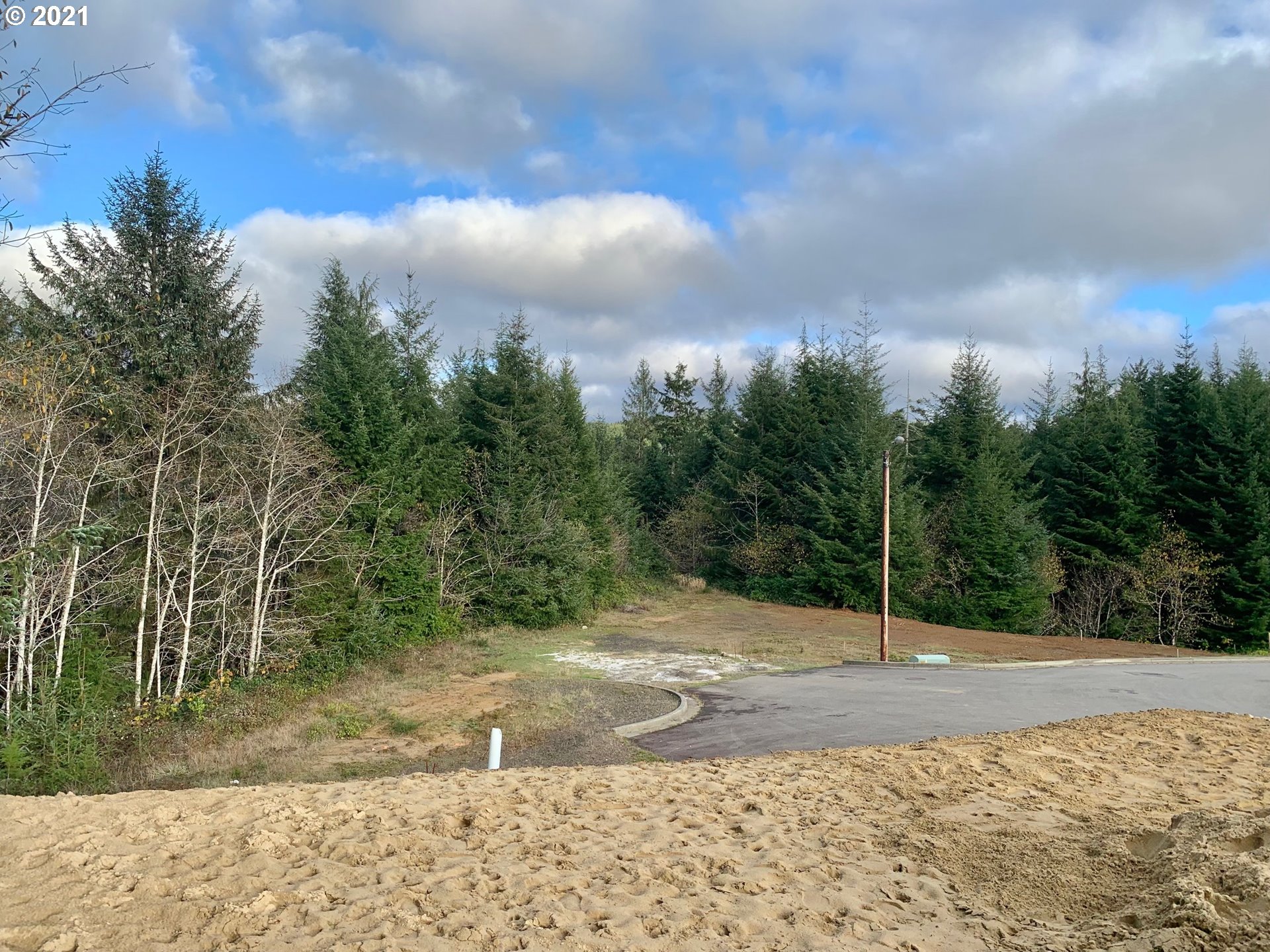 480 Providence Drive Reedsport, OR 97467 - Photo 8 of 9 Gallery Image 8