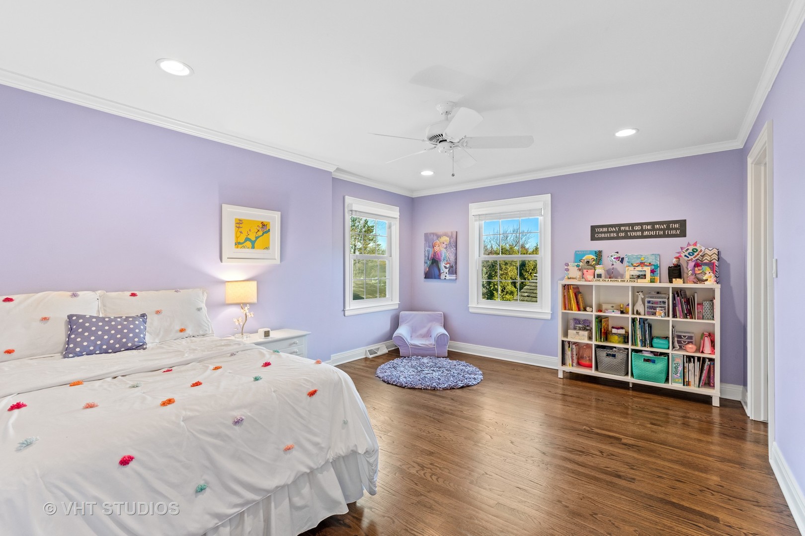 1850 South Ridge Road Lake Forest, IL 60045 - Photo 22 of 34 a bedroom with a bed and a book shelf
