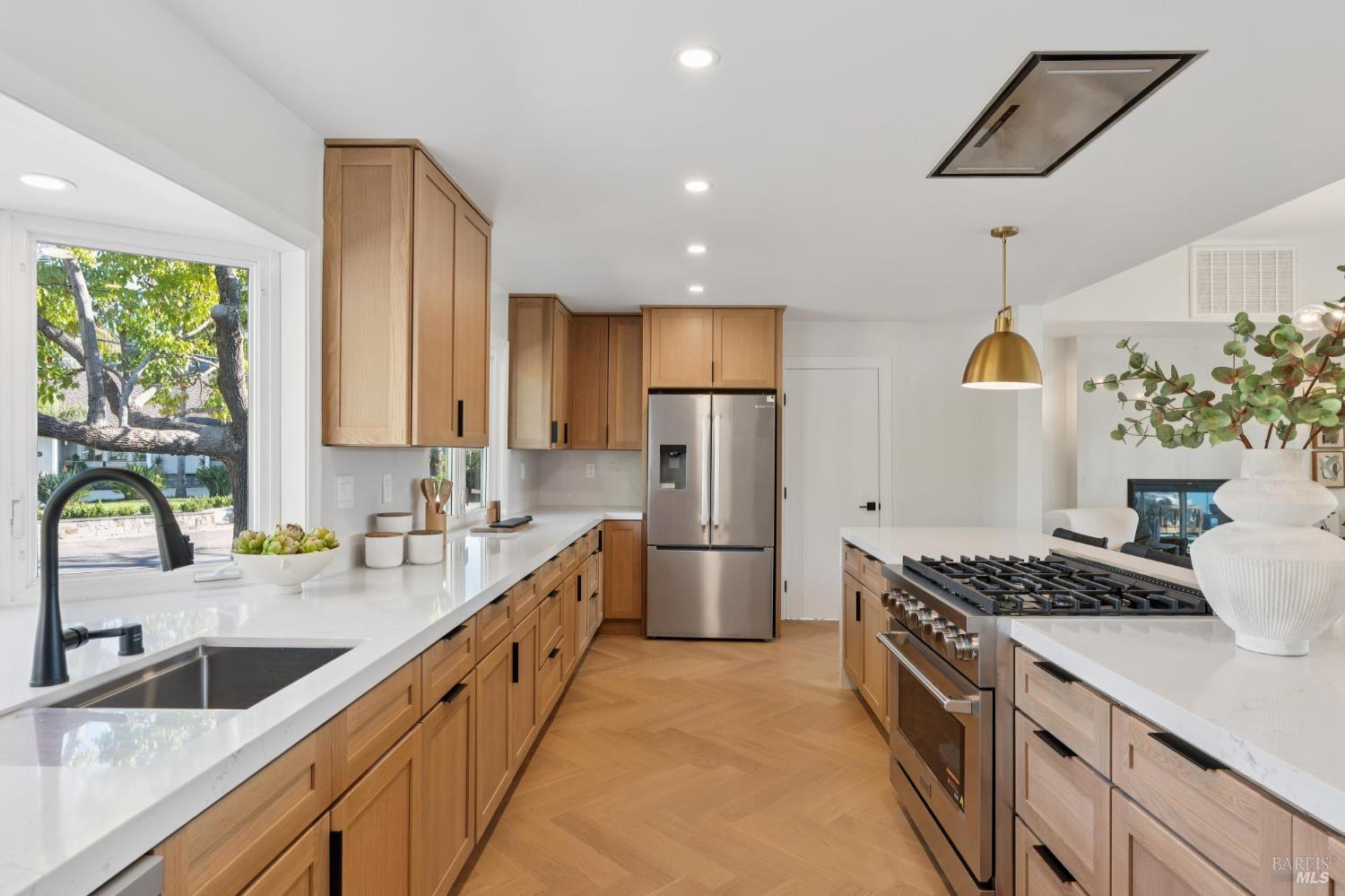 44 Summit Avenue San Rafael, CA 94901 - Photo 20 of 65