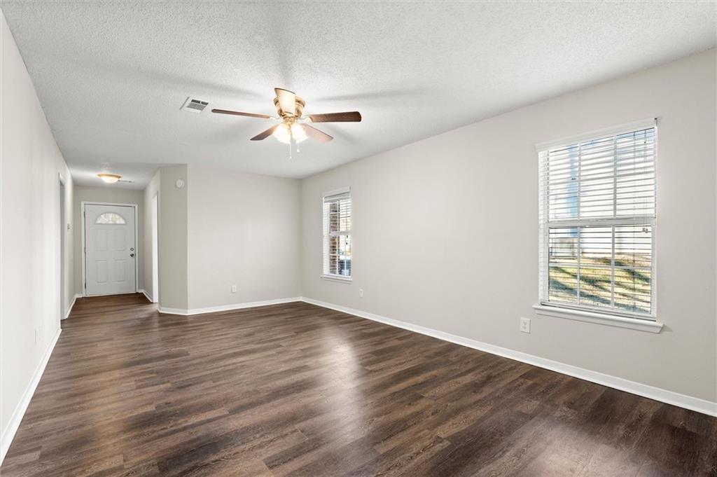 5058 Jonesboro Road, Unit B16 Union City, GA 30291 - Photo 3 of 19