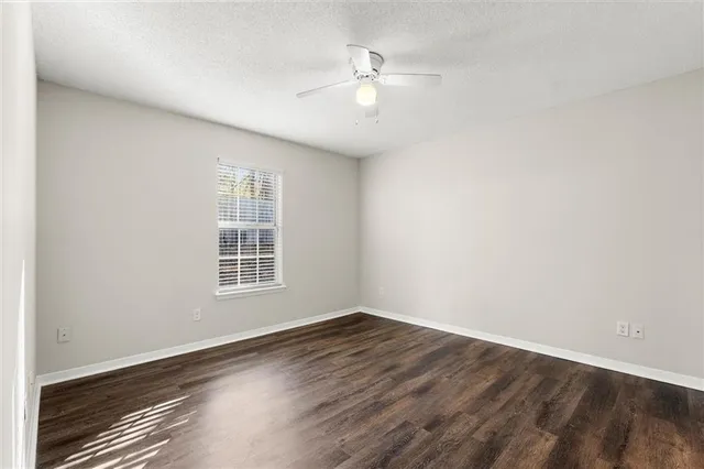 $1,395 | 5058 Jonesboro Road, Unit B16, Union City, GA 30291