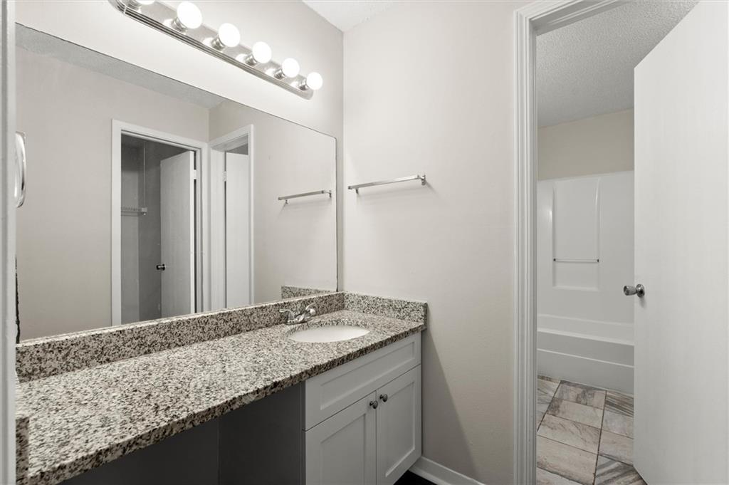 5058 Jonesboro Road, Unit B16 Union City, GA 30291 - Photo 10 of 19