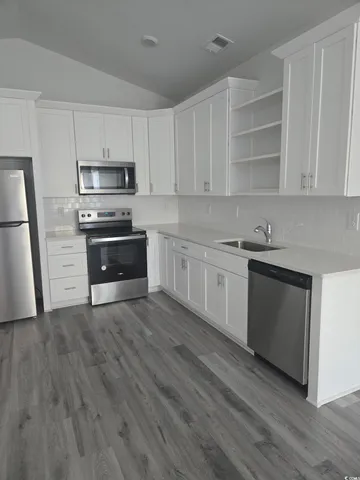 $1,950 | 2027 6th Avenue, Conway, SC 29526