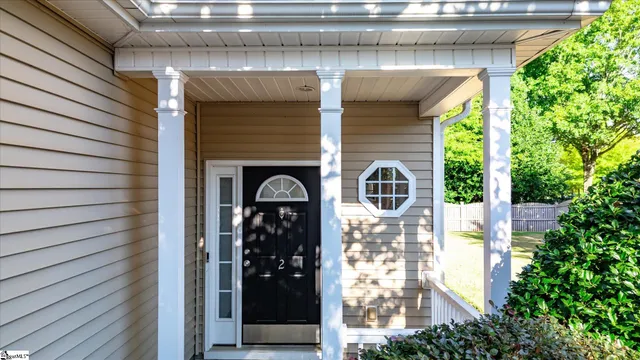 $254,900 | 2 Bay Springs Drive, Simpsonville, SC 29681