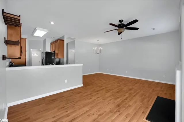 $254,900 | 2 Bay Springs Drive, Simpsonville, SC 29681