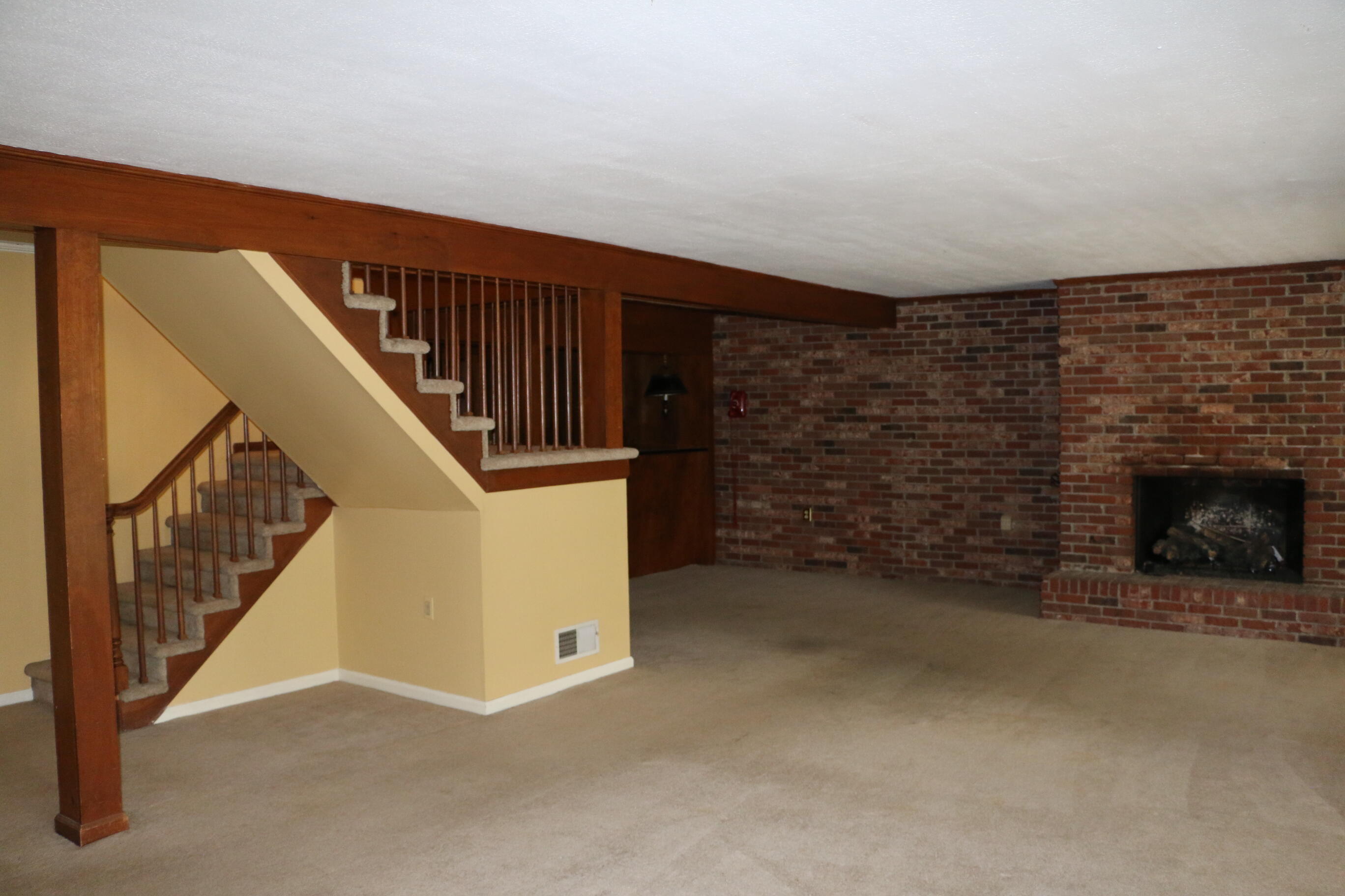 451 H Boone Trail Road Danville, KY 40422 - Photo 10 of 14 1-9