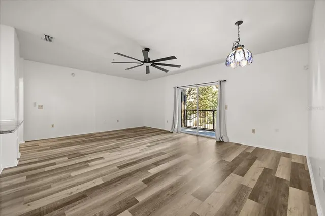 $1,800 | 126 Vista Verdi Circle, Unit 236, Lake Mary, FL 32746