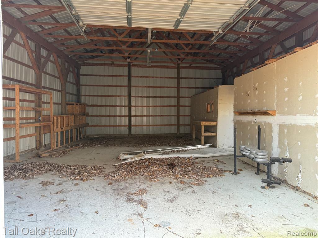 6054 East Pierson Road Flint, MI 48506 - Photo 12 of 38