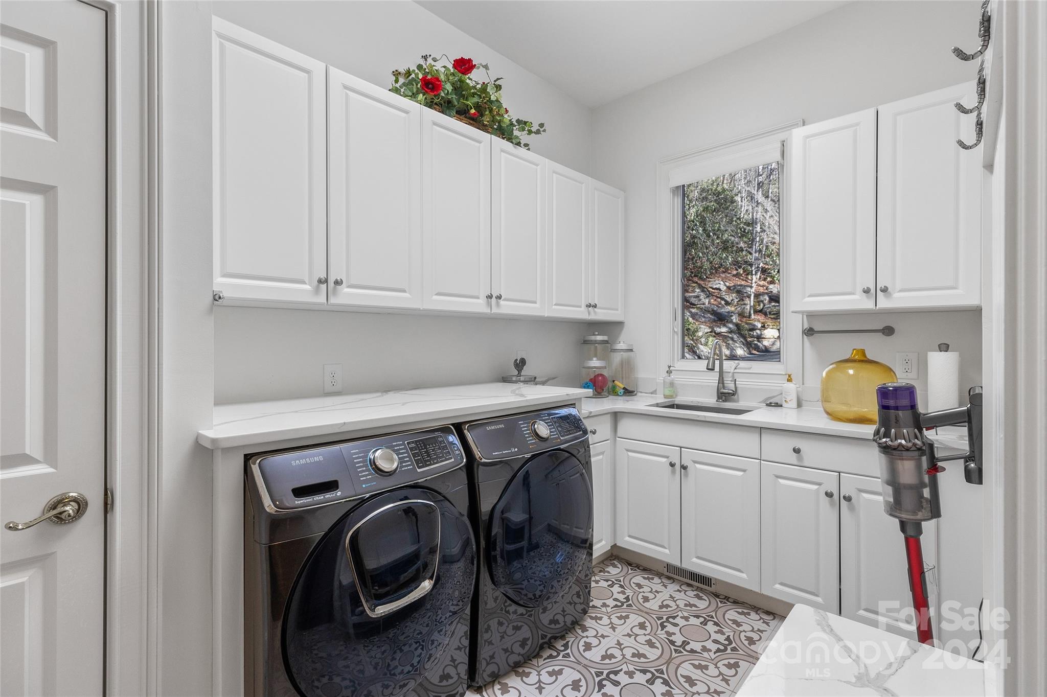 161 Old Still Road Sapphire, NC 28774 - Photo 20 of 47 Gallery Image 20