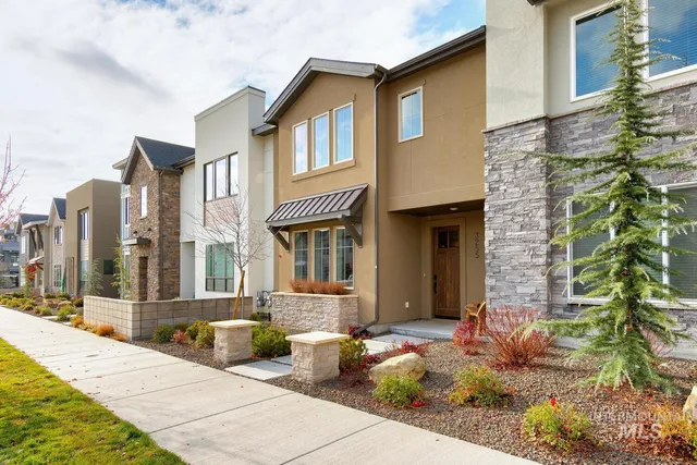 $679,900 | 3255 South Millbrook Way, Boise, ID 83716