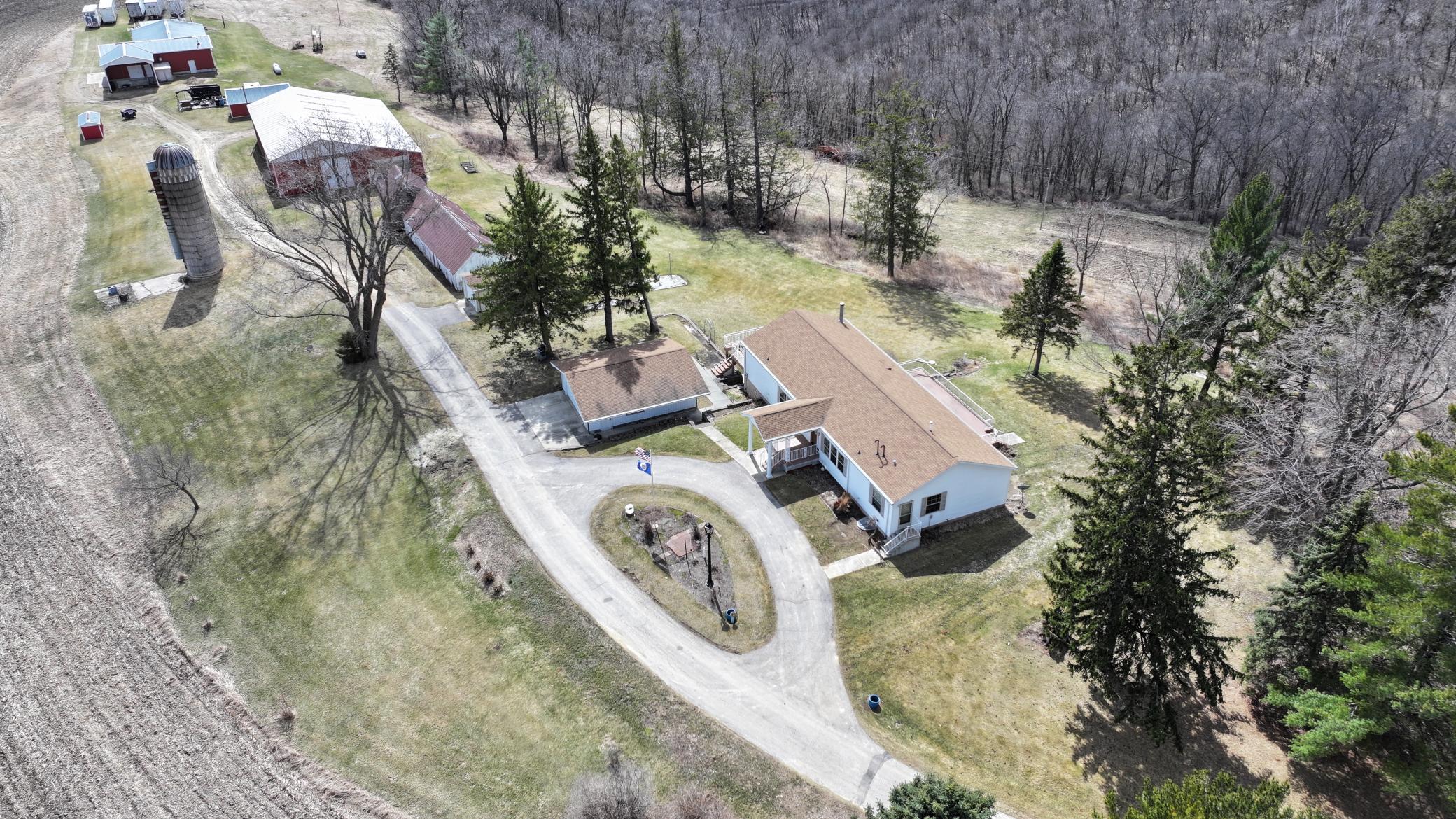 8492 Glory Road Houston, MN 55943 - Photo 104 of 111