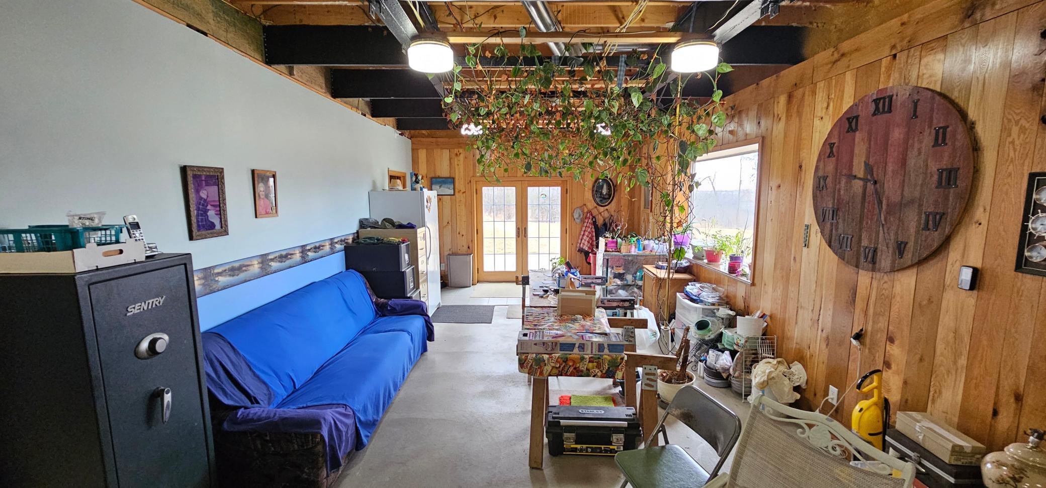 8492 Glory Road Houston, MN 55943 - Photo 43 of 111