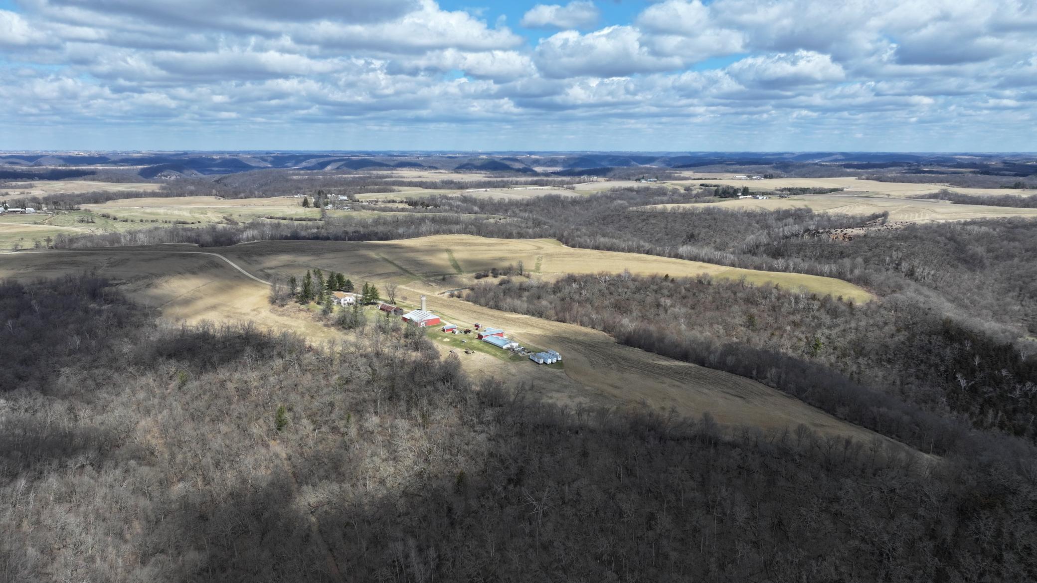 8492 Glory Road Houston, MN 55943 - Photo 93 of 111