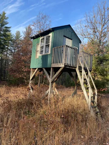 $219,900 | 5242 South Forest Drive, Baldwin, MI 49304