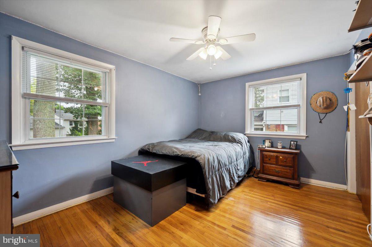 112 Gleaves Road Springfield, PA 19064 - Photo 17 of 27 Second Bedroom