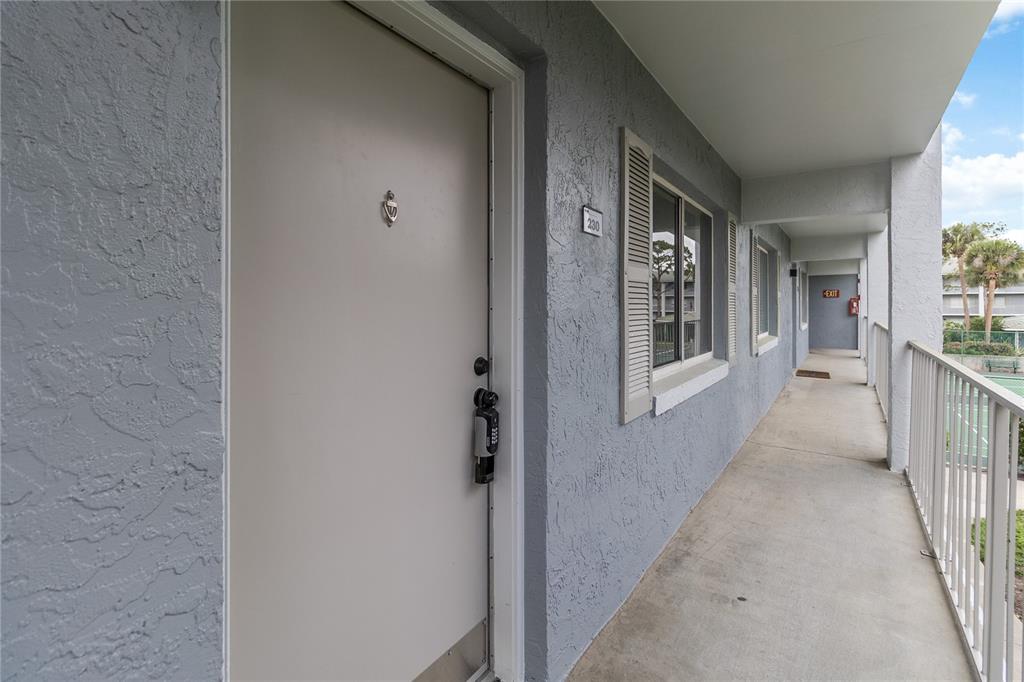 129 Blue Pointe Way, Unit 230 Altamonte Springs, FL 32701 - Photo 2 of 26