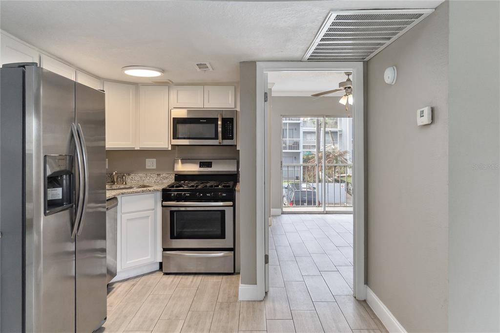 129 Blue Pointe Way, Unit 230 Altamonte Springs, FL 32701 - Photo 9 of 26