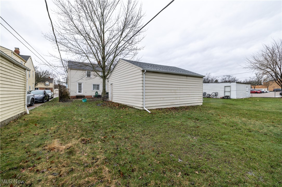 4523 Laurel Road Cleveland, OH 44121 - Photo 21 of 23