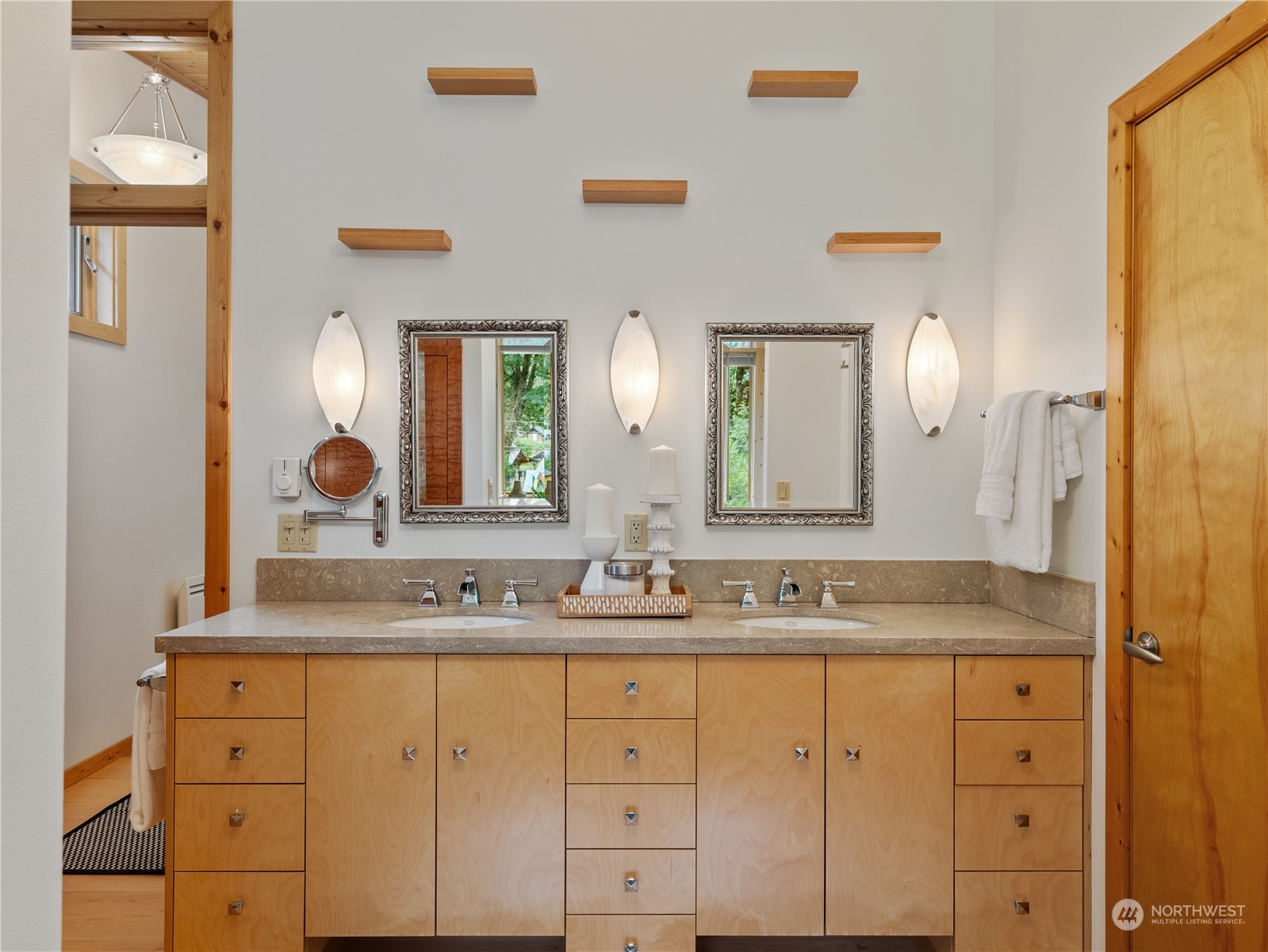 51417 South Riverside Road Gold Bar, WA 98251 - Photo 26 of 40 a bathroom with a granite countertop sink and a mirror