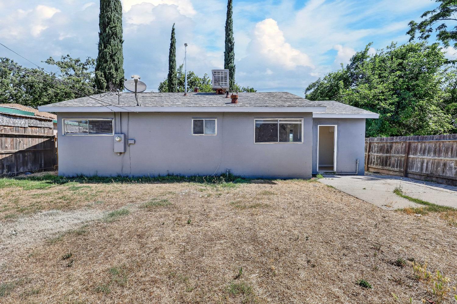 520 West 9th Street Merced, CA 95341 - Photo 40 of 43