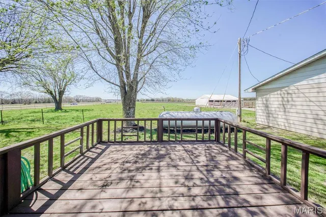 $895,000 | 15227 County Road 1110, St. James, MO 65559