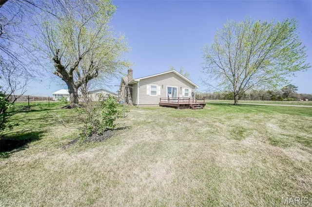 $895,000 | 15227 County Road 1110, St. James, MO 65559