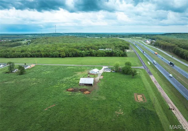 $895,000 | 15227 County Road 1110, St. James, MO 65559