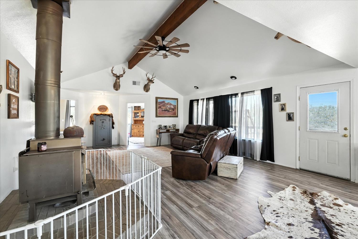 14982 Morgan Canyon Road Prather, CA 93651 - Photo 12 of 45