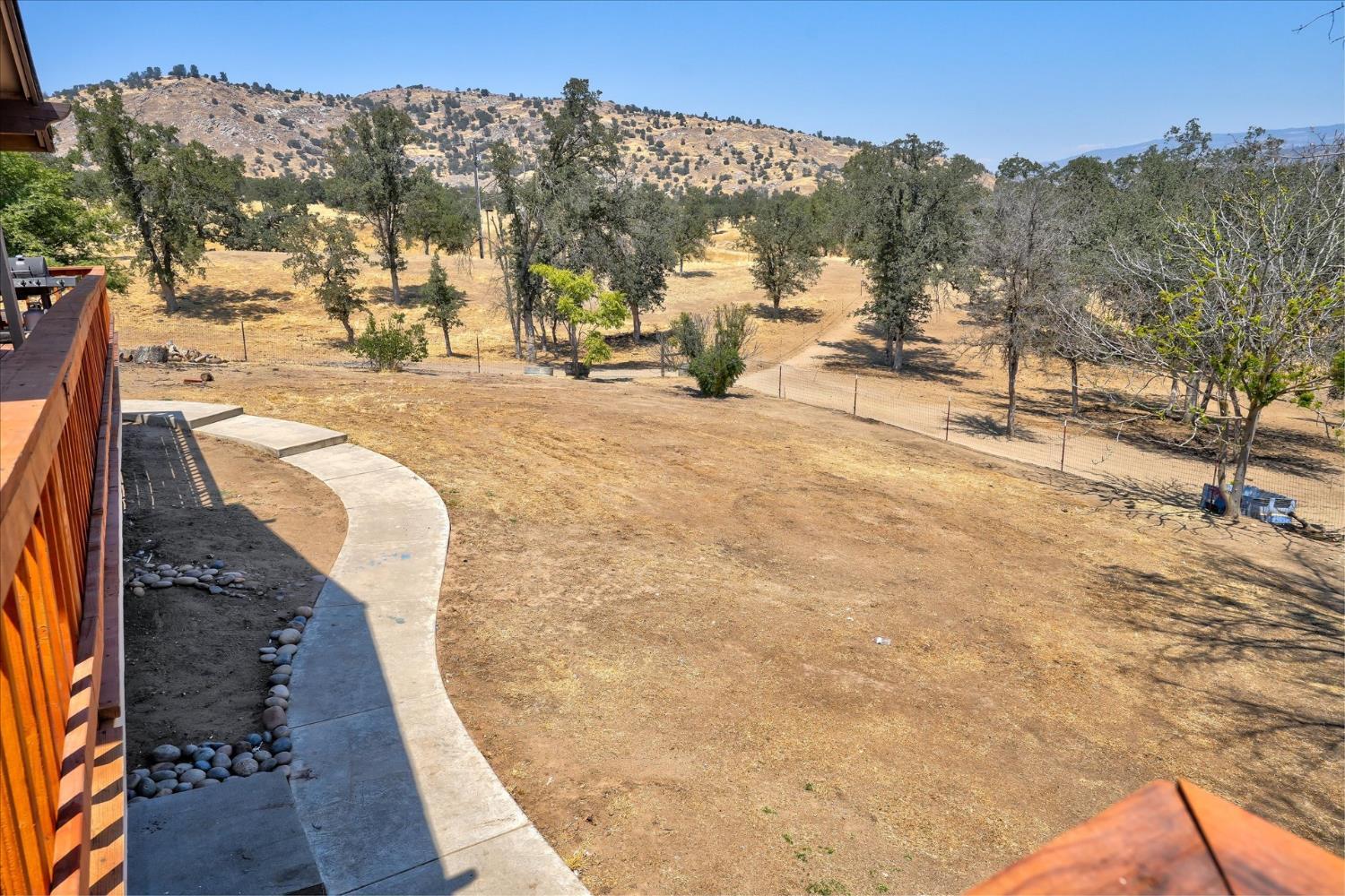 14982 Morgan Canyon Road Prather, CA 93651 - Photo 36 of 45