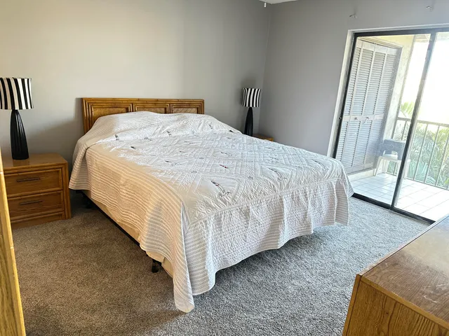 $1,800 | 7593 Tahiti Lane, Unit 205, Lake Worth, FL 33467