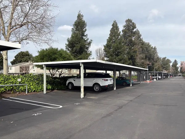 $174,800 | 3790 West Benjamin Holt Drive, Unit 6, Stockton, CA 95219
