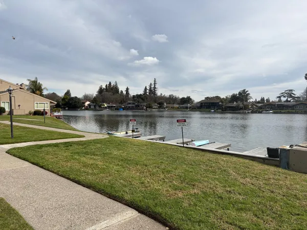 $174,800 | 3790 West Benjamin Holt Drive, Unit 6, Stockton, CA 95219