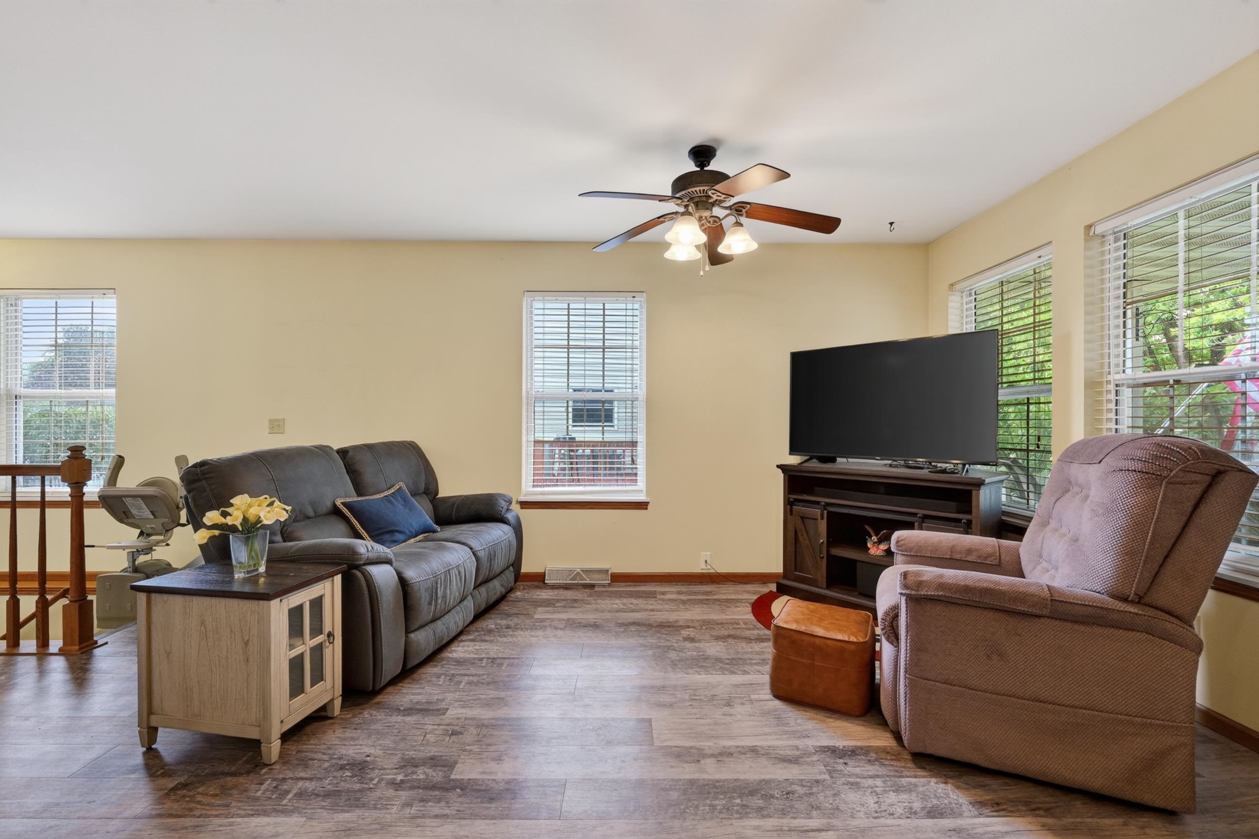 403 Hanson Road Stoughton, WI 53589 - Photo 3 of 42