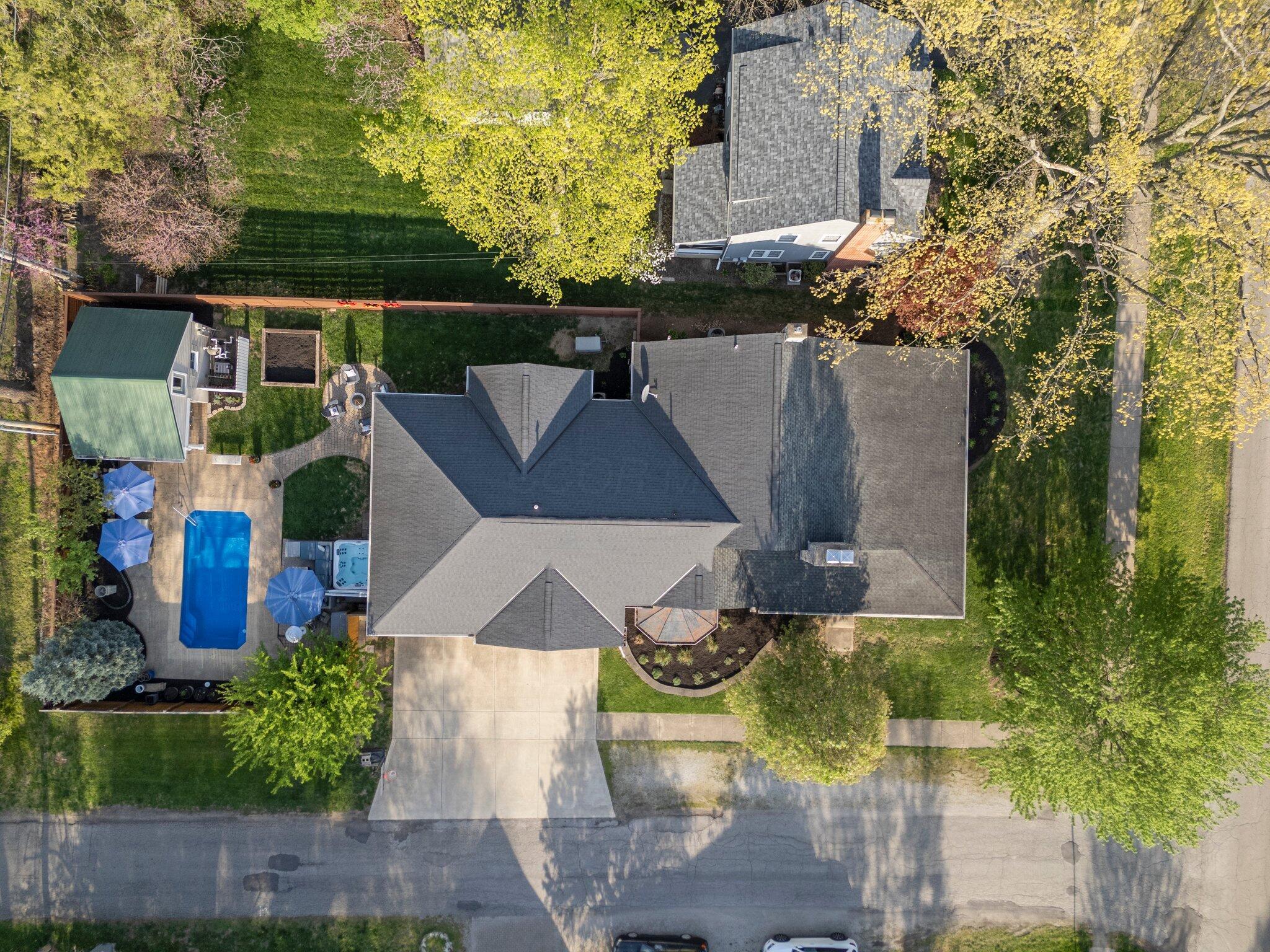 130 West Beaumont Road Columbus, OH 43214 - Photo 66 of 71 DJI_20250424182524_0703_D