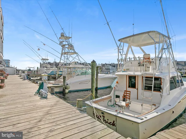 a view of a lake with houses