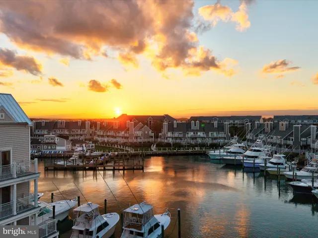 $1,200,000 | 310 13th Street, Unit 302, Ocean City, MD 21842