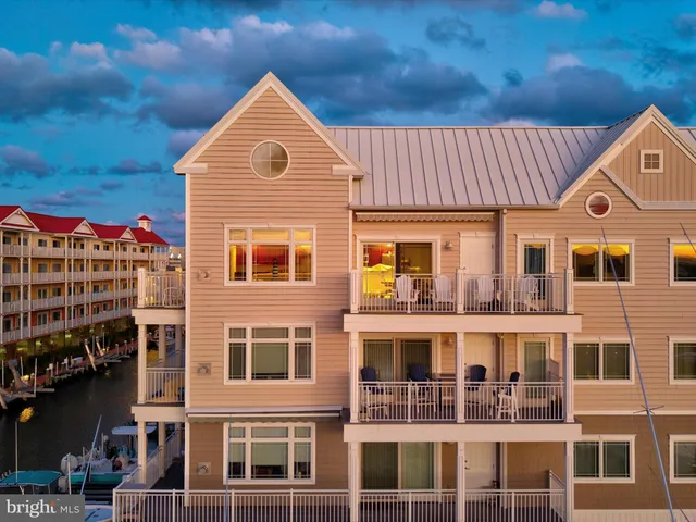 $1,200,000 | 310 13th Street, Unit 302, Ocean City, MD 21842