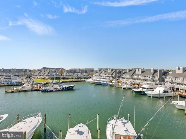 $1,200,000 | 310 13th Street, Unit 302, Ocean City, MD 21842