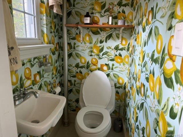 18 Shoreview Road Manhasset, NY 11030 - Photo 8 of 22 Gallery Image 8