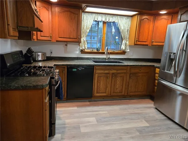 $269,900 | 35 Lindan Drive, Lancaster, NY 14043