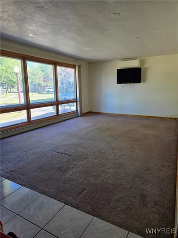 $269,900 | 35 Lindan Drive, Lancaster, NY 14043