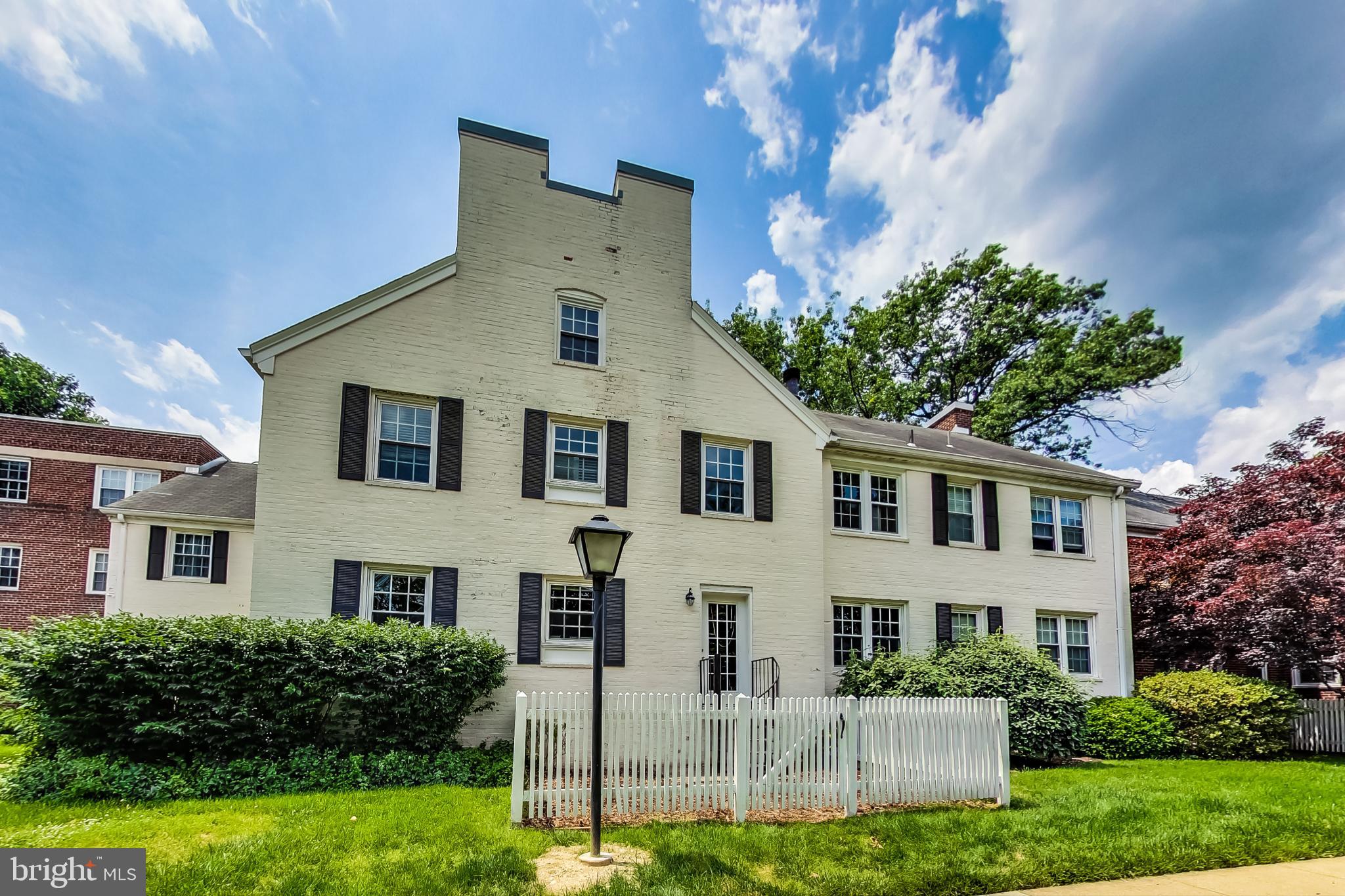 2912 13th Road South, Unit 12104 Arlington, VA 22204 - Photo 2 of 27