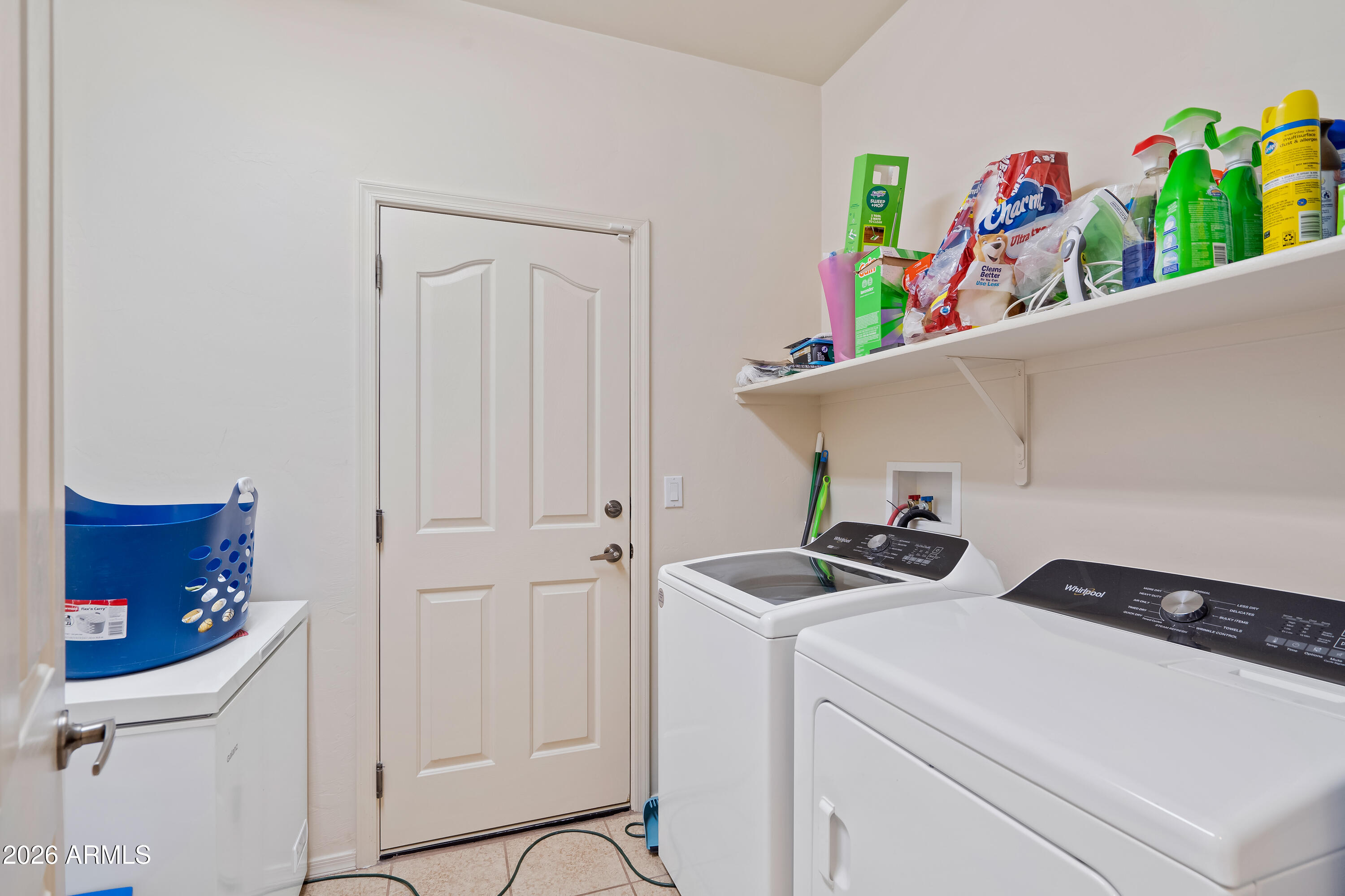 1006 South Limestone Street Benson, AZ 85602 - Photo 28 of 33 2 Interiors-24