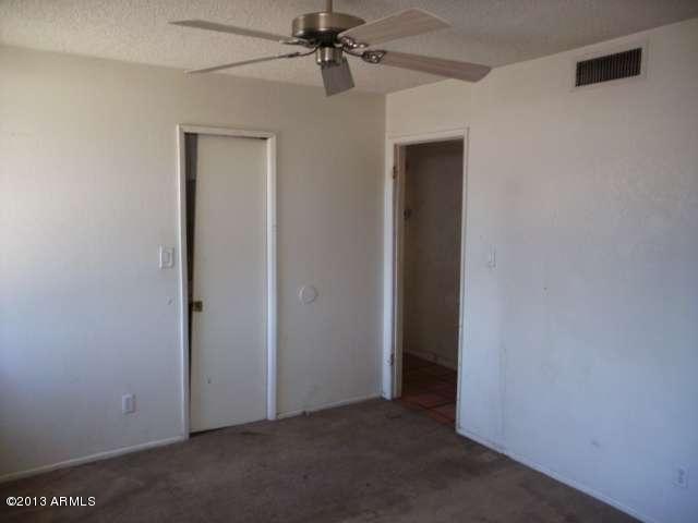 8809 West Osborn Road Phoenix, AZ 85037 - Photo 13 of 20 023-325796 - Bedroom Three