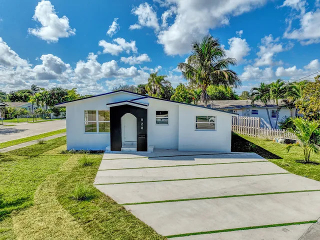 $820,000 | 928 Market Street, West Palm Beach, FL 33401